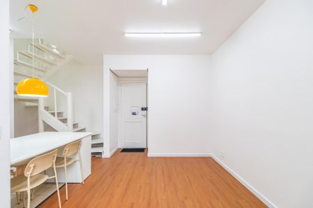 Apartamento para alugar com 64m², 2 quartos e 1 vaga Apartamento para alugar com 64m², 2 quartos e 1 vagaSala