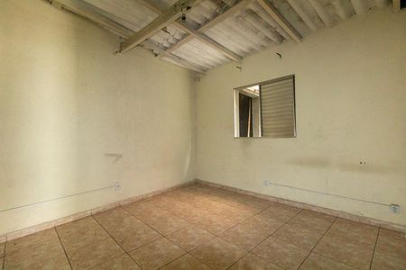 Quarto de casa para alugar com 1 quarto, 280m² em Burgo Paulista, São Paulo