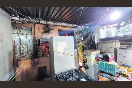 Casa à venda com 200m², 2 quartos e 2 vagas Casa à venda com 200m², 2 quartos e 2 vagasGaragem
