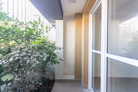 Varanda  de kitnet/studio para alugar com 1 quarto, 39m² em Vila Osasco, Osasco