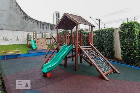 Apartamento para alugar com 60m², 2 quartos e 1 vaga Apartamento para alugar com 60m², 2 quartos e 1 vagaÁrea comum - Playground