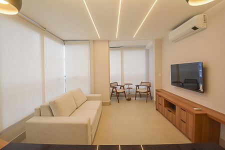 Apartamento para alugar com 43m², 1 quarto e 1 vagaSala/Cozinha/Área de Serviço