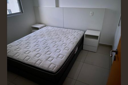 Apartamento para alugar com 42m², 1 quarto e 1 vaga