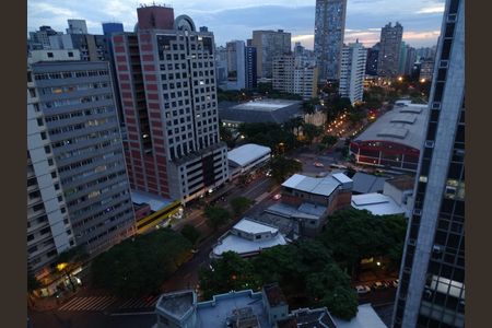 Apartamento para alugar com 42m², 1 quarto e 1 vaga