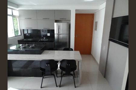 Apartamento para alugar com 42m², 1 quarto e 1 vaga