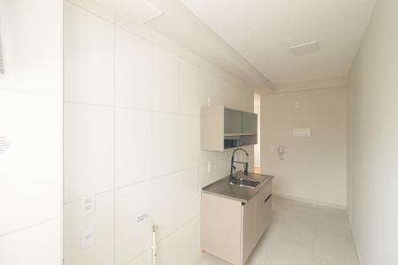Apartamento à venda com 42m², 2 quartos e 1 vaga Apartamento à venda com 42m², 2 quartos e 1 vagaCozinha e Área de Serviço