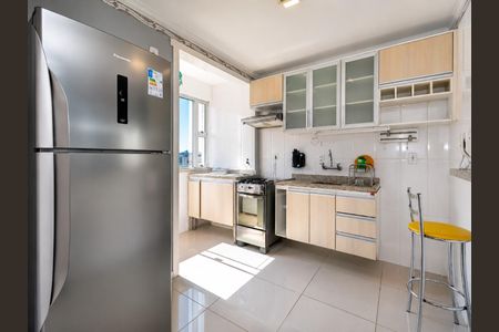 Apartamento para alugar com 85m², 3 quartos e sem vaga