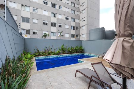Apartamento para alugar com 38m², 2 quartos e sem vagaÁrea comum - Piscina