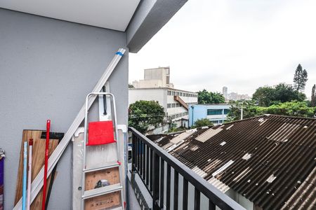 Apartamento para alugar com 38m², 2 quartos e sem vagaVaranda