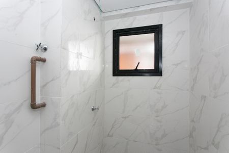 Apartamento para alugar com 65m², 2 quartos e 1 vaga Apartamento para alugar com 65m², 2 quartos e 1 vagaBanheiro