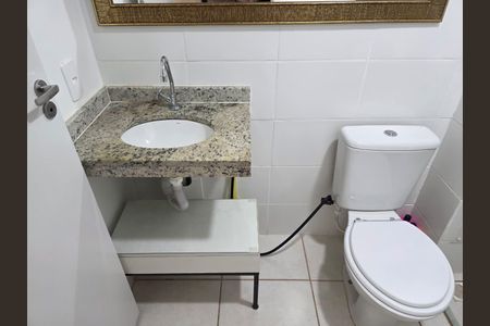 Apartamento para alugar com 45m², 2 quartos e 1 vaga Apartamento para alugar com 45m², 2 quartos e 1 vagaBanheiro