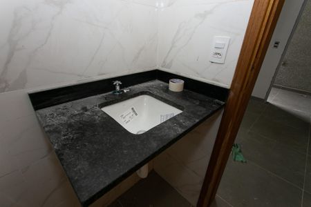 Apartamento para alugar com 67m², 2 quartos e 1 vagaBanheiro