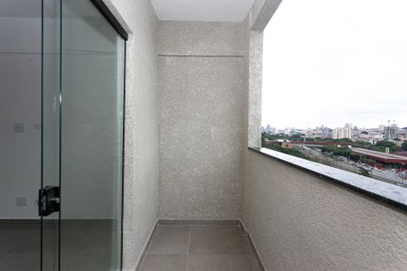 Apartamento para alugar com 85m², 2 quartos e 1 vaga Apartamento para alugar com 85m², 2 quartos e 1 vagaVaranda