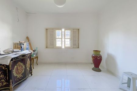 Casa à venda com 410m², 3 quartos e 5 vagas Casa à venda com 410m², 3 quartos e 5 vagasSuíte