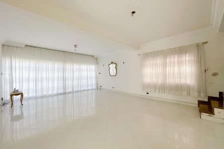 Sala 1 de casa à venda com 3 quartos, 410m² em Centro, Osasco