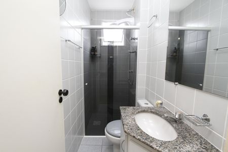 Apartamento à venda com 52m², 2 quartos e 2 vagasBanheiro Social