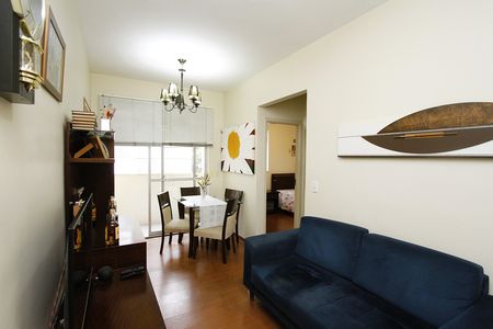 Apartamento à venda com 52m², 2 quartos e 2 vagasSala