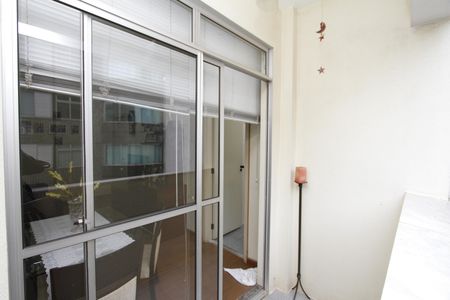 Apartamento à venda com 52m², 2 quartos e 2 vagasVaranda da Sala