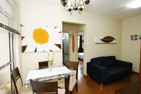 Apartamento à venda com 52m², 2 quartos e 2 vagasSala