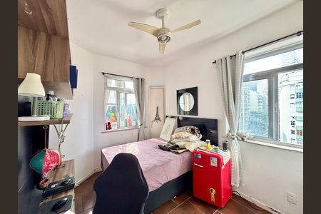 Apartamento à venda com 74m², 2 quartos e sem vaga