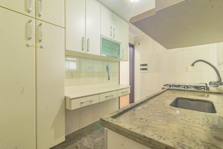 Apartamento à venda com 64m², 2 quartos e 1 vaga