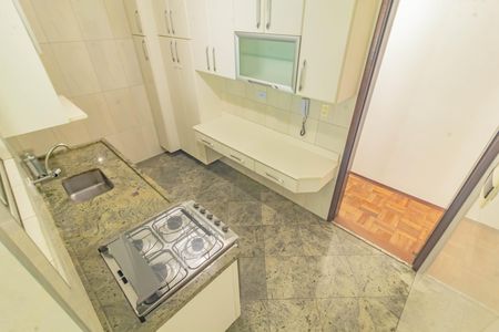 Apartamento à venda com 64m², 2 quartos e 1 vaga