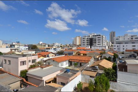 Vista Cobertura de apartamento à venda com 3 quartos, 187m² em Sagrada Família, Belo Horizonte