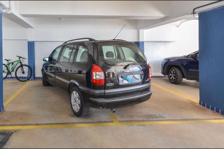 Garagem de apartamento à venda com 3 quartos, 187m² em Sagrada Família, Belo Horizonte