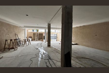 Apartamento à venda com 140m², 2 quartos e 2 vagas Apartamento à venda com 140m², 2 quartos e 2 vagasElevador - Garagem