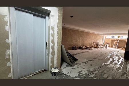 Apartamento à venda com 140m², 2 quartos e 2 vagas Apartamento à venda com 140m², 2 quartos e 2 vagasGaragem