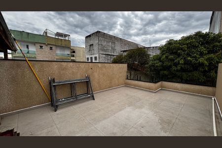 Apartamento à venda com 140m², 2 quartos e 2 vagas Apartamento à venda com 140m², 2 quartos e 2 vagasCobertura