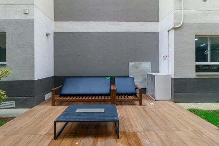 Apartamento à venda com 42m², 2 quartos e sem vaga Apartamento à venda com 42m², 2 quartos e sem vagaJardim de Inverno