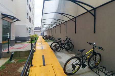 Apartamento à venda com 42m², 2 quartos e sem vaga Apartamento à venda com 42m², 2 quartos e sem vagaBicicletário