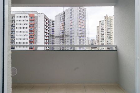 Apartamento à venda com 42m², 2 quartos e sem vaga Apartamento à venda com 42m², 2 quartos e sem vagaSala - Varanda