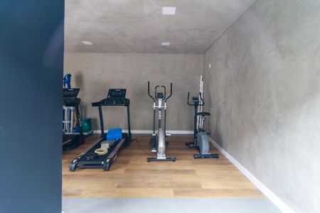Apartamento à venda com 42m², 2 quartos e sem vaga Apartamento à venda com 42m², 2 quartos e sem vagaAcademia