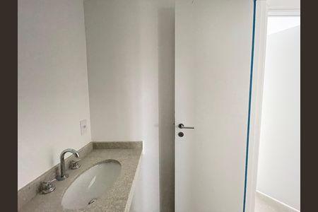 Apartamento à venda com 84m², 3 quartos e 2 vagasBanheiro 2