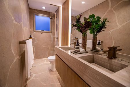 Banheiro de apartamento à venda com 3 quartos, 121m² em Brooklin, São Paulo