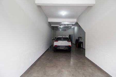 Casa para alugar com 247m², 4 quartos e 3 vagas Casa para alugar com 247m², 4 quartos e 3 vagasGaragem