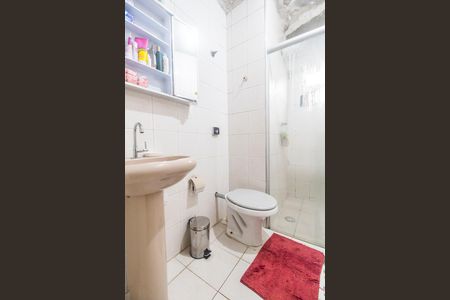 Casa para alugar com 247m², 4 quartos e 3 vagas Casa para alugar com 247m², 4 quartos e 3 vagasBanheiro 2