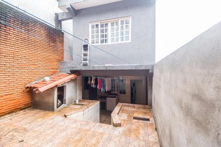 Casa para alugar com 247m², 4 quartos e 3 vagas Casa para alugar com 247m², 4 quartos e 3 vagasQuintal