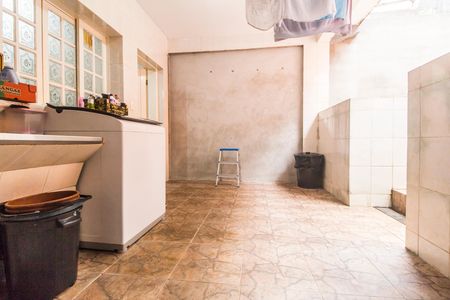 Casa para alugar com 247m², 4 quartos e 3 vagas Casa para alugar com 247m², 4 quartos e 3 vagasÁrea de Serviço