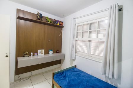 Casa para alugar com 247m², 4 quartos e 3 vagas Casa para alugar com 247m², 4 quartos e 3 vagasQuarto 2