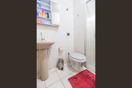 Casa para alugar com 247m², 4 quartos e 3 vagas Casa para alugar com 247m², 4 quartos e 3 vagasBanheiro 2