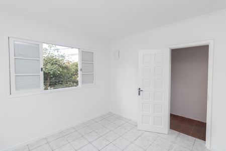 Casa para alugar com 60m², 2 quartos e 1 vaga Casa para alugar com 60m², 2 quartos e 1 vagaSuíte