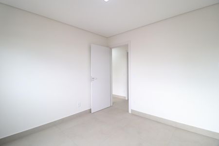 Apartamento para alugar com 101m², 3 quartos e 2 vagasQuarto 2