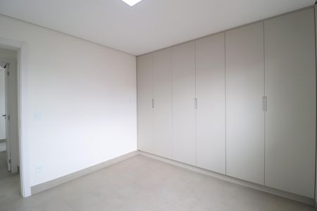 Apartamento para alugar com 101m², 3 quartos e 2 vagasQuarto 2