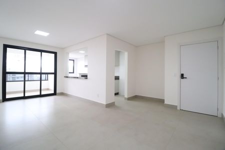 Sala de apartamento para alugar com 3 quartos, 101m² em Copacabana, Uberlândia