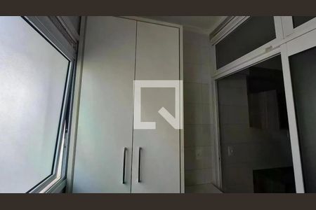 Apartamento à venda com 80m², 3 quartos e 2 vagasÁrea de Serviço