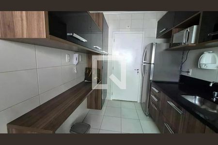 Apartamento à venda com 80m², 3 quartos e 2 vagasCozinha