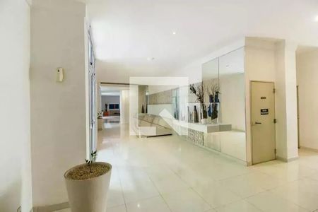 Apartamento à venda com 80m², 3 quartos e 2 vagasHall Social